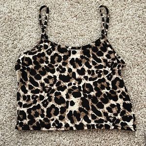 XS Cheetah crop top